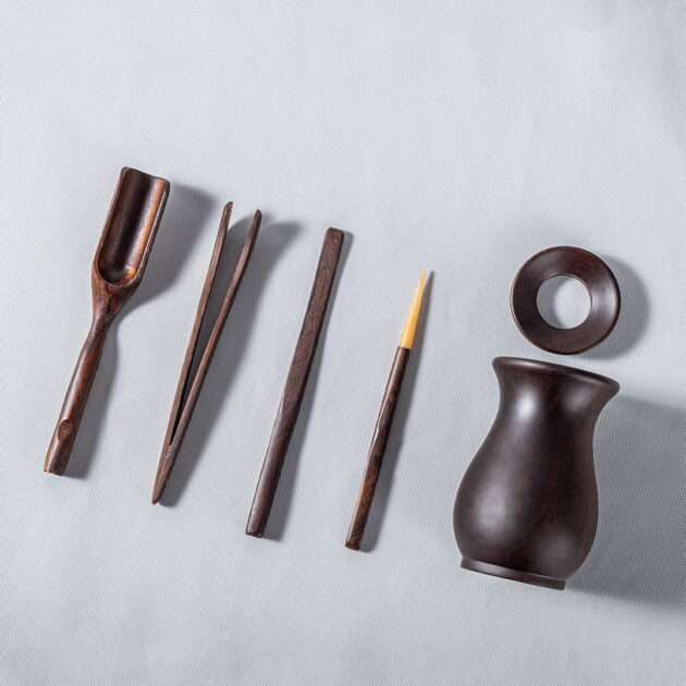 The Six Gentlemen Set, No.1